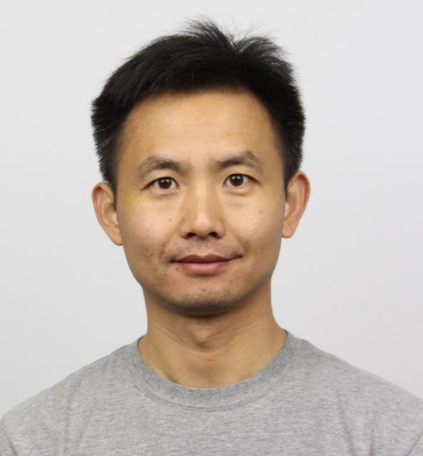 Chuanxiong Guo의 초상화