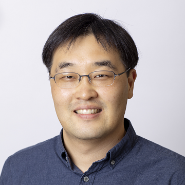 Young Jin Kim의 초상화