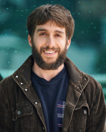 Yonathan Efroni의 초상화